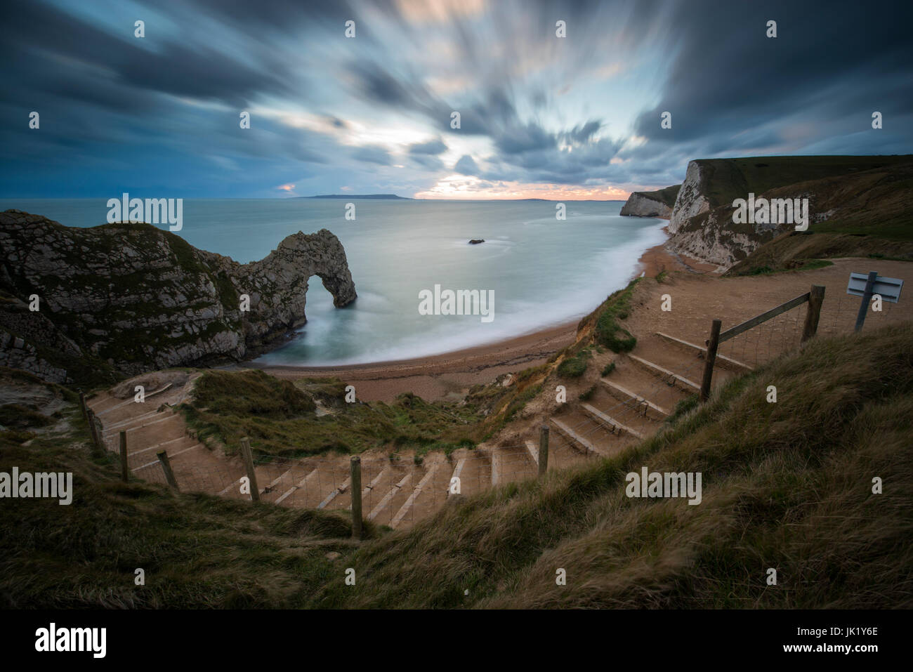 Durdle Door sur la côte jurassique du Dorset. Banque D'Images