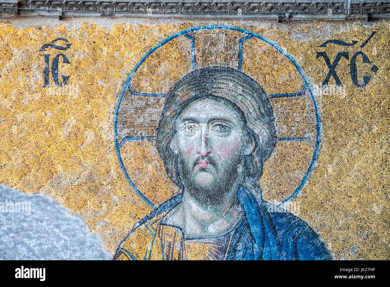 Close up detail de l'Deësis mosaic, qui dispose le Christ dans la prière et portant un livre, situé dans la galerie supérieure de la basilique Sainte-Sophie dans Istanbu Banque D'Images