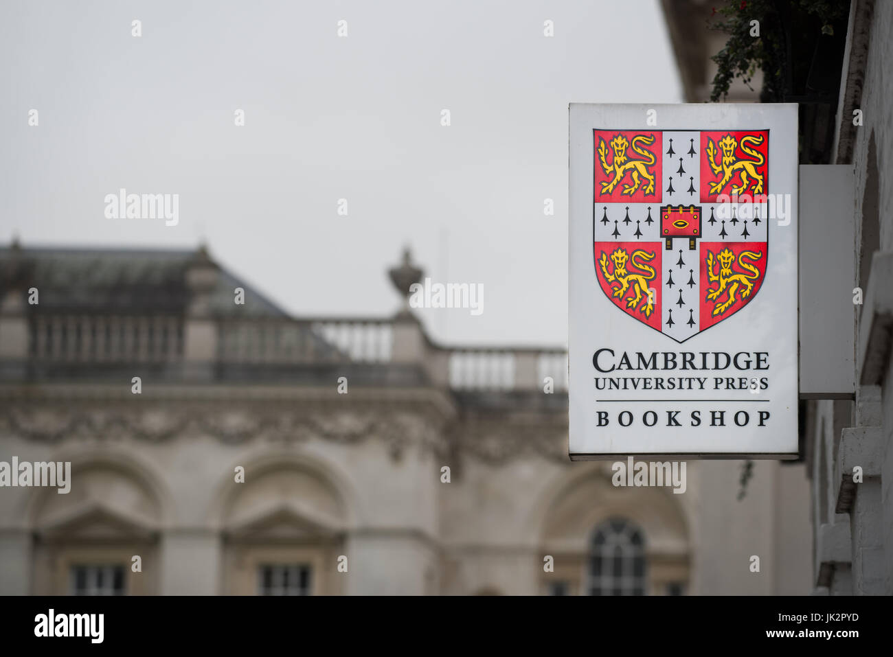 CUP (Cambridge University Press), librairie, en face de la Chambre du Sénat à l'université de Cambridge, Angleterre, Grande-Bretagne. Banque D'Images