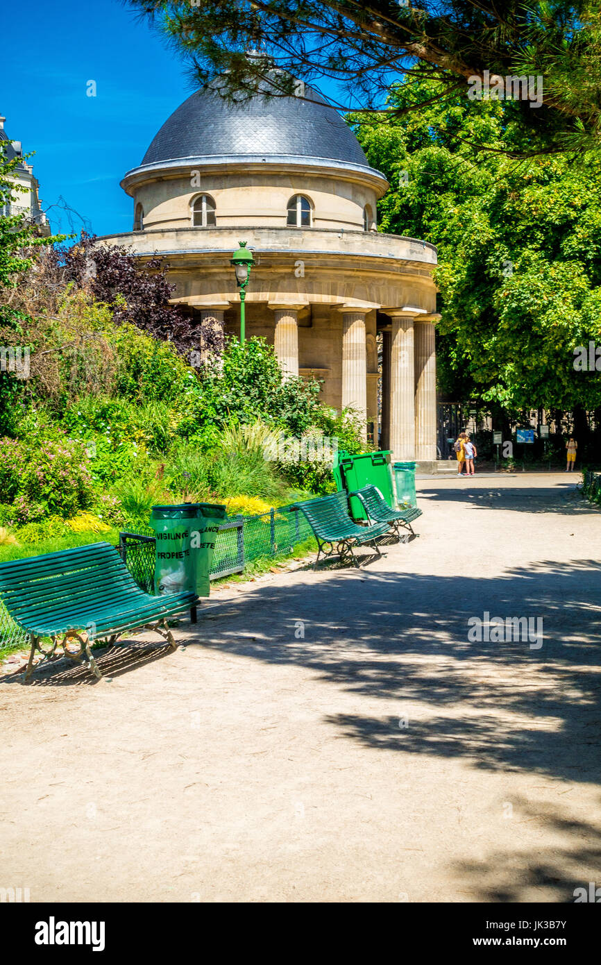 La Rotonde, au Parc Monceau, (1787) construite dans le cadre du mur Des Agriculteurs généraux Banque D'Images