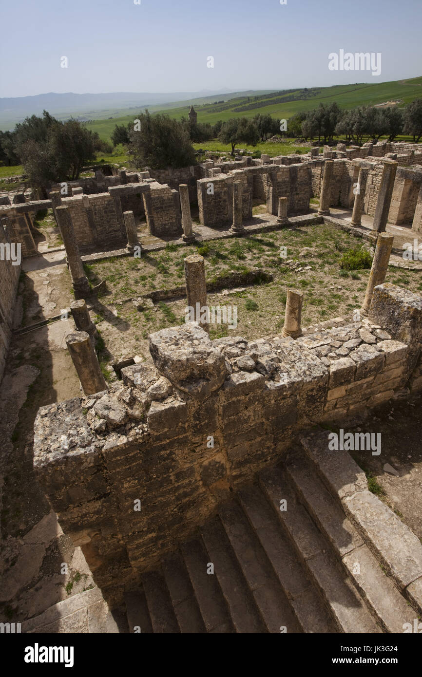 La Tunisie, centre-ouest de la Tunisie, de l'ère romaine Dougga, ruines de la ville, site de l'Unesco Banque D'Images
