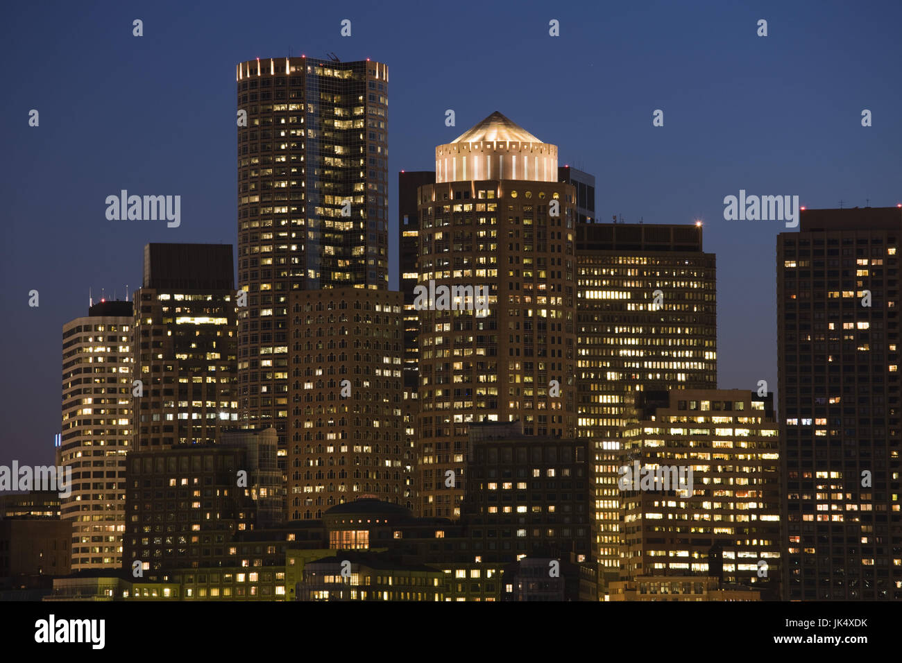 États-unis, Massachusetts, Boston, Financial District de East Boston, crépuscule, Banque D'Images