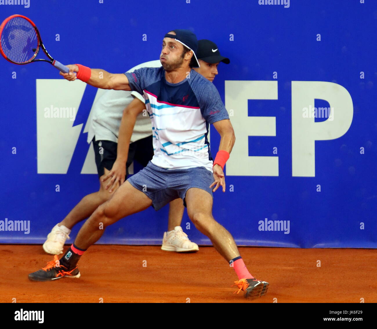 Umag, Croatie. 22 juillet, 2017. Paolo Lorenzi d'Italie reactsduring les demi-finales match Lorenzi v Giannessi au 28e ATP Umag Croatie Plava laguna au tournoi à la Goran Ivanisevic, stade ATP le 22 juillet 2017 à Umag. Credit : Andrea Spinelli/Alamy Live News Banque D'Images