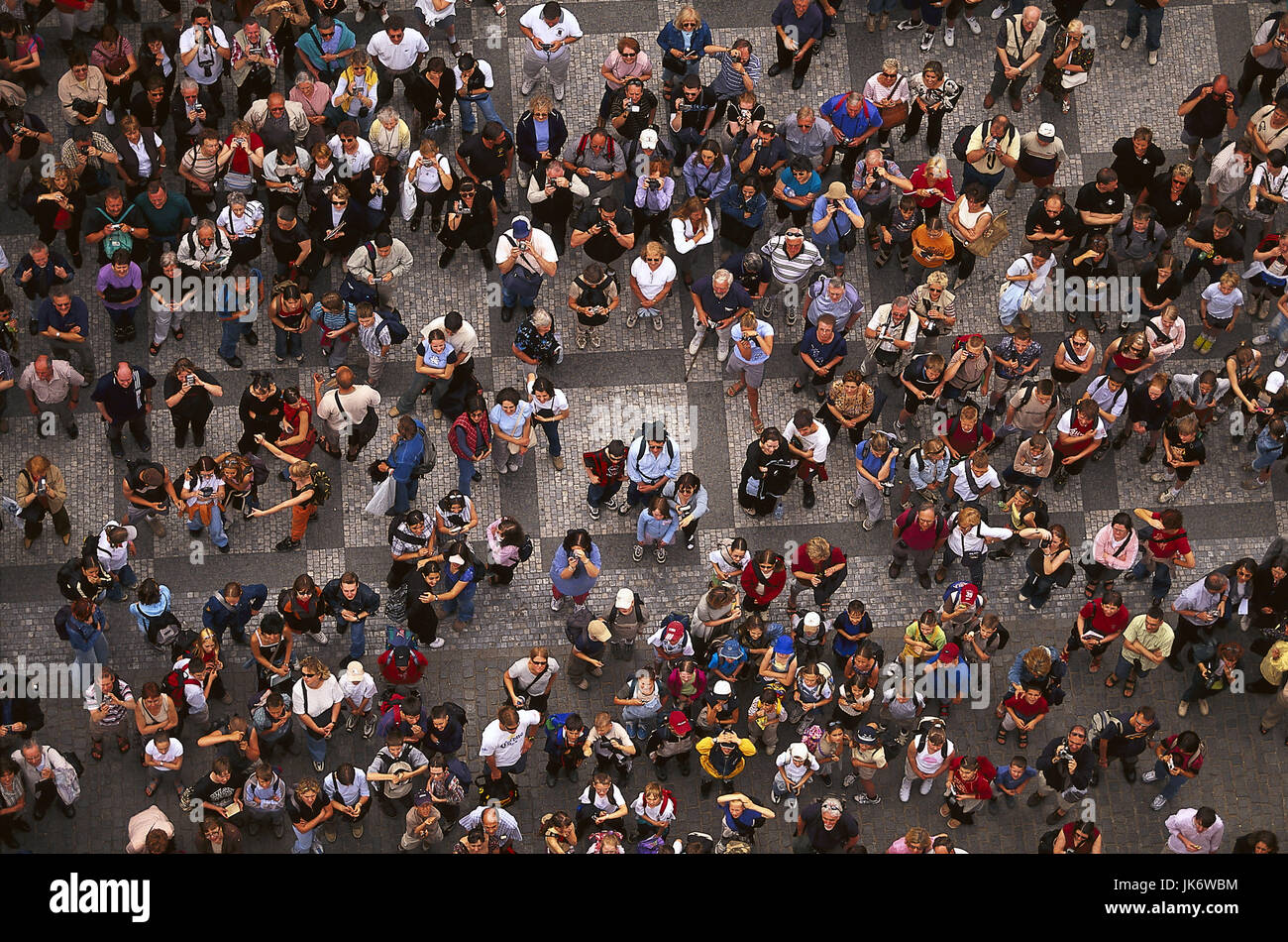 Menschenmenge, von oben Europa, Osteuropa, Tschechien, Tschechische Republik, Ceská Republika, Prag, Prague, Hauptstadt, Altstadt, Menschenansammlung, Menschen, Zuschauer, Touristen Banque D'Images