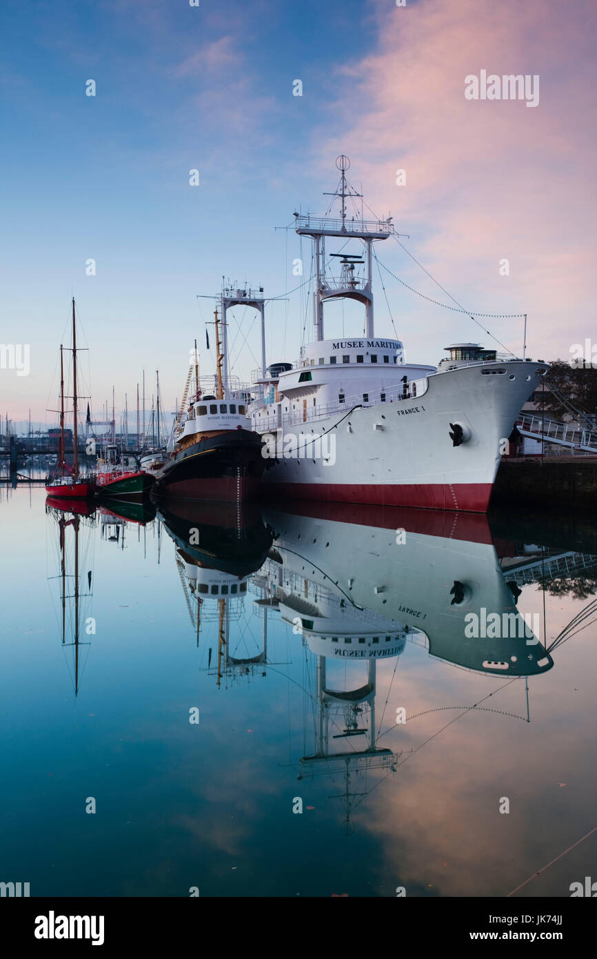 La rochelle maritime museum Banque de photographies et d’images à haute ...