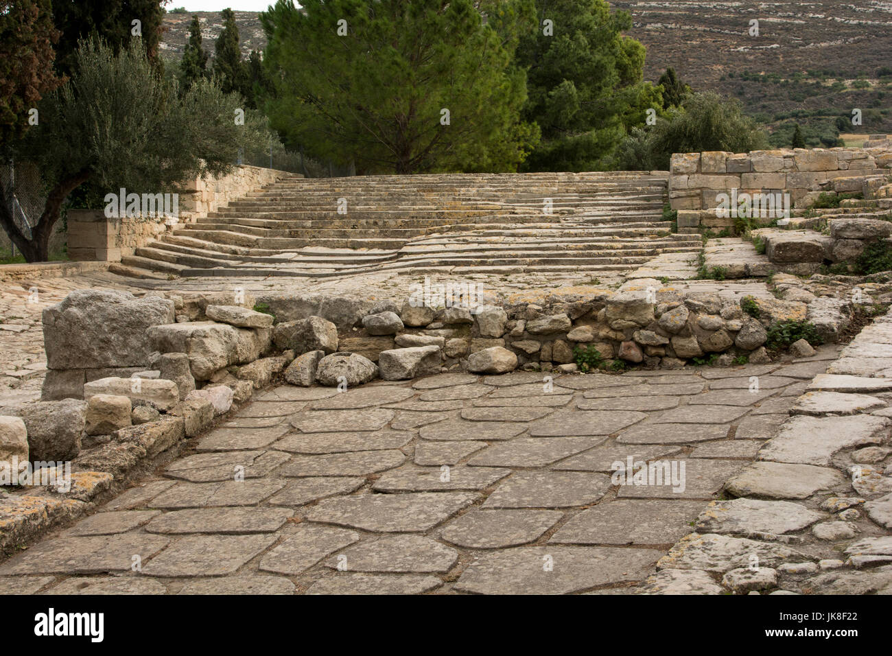 Le Palais de Knossos est le cérémonial et centre politique de la civilisation minoenne. La Route Royale qui relie le port avec le palais. Banque D'Images