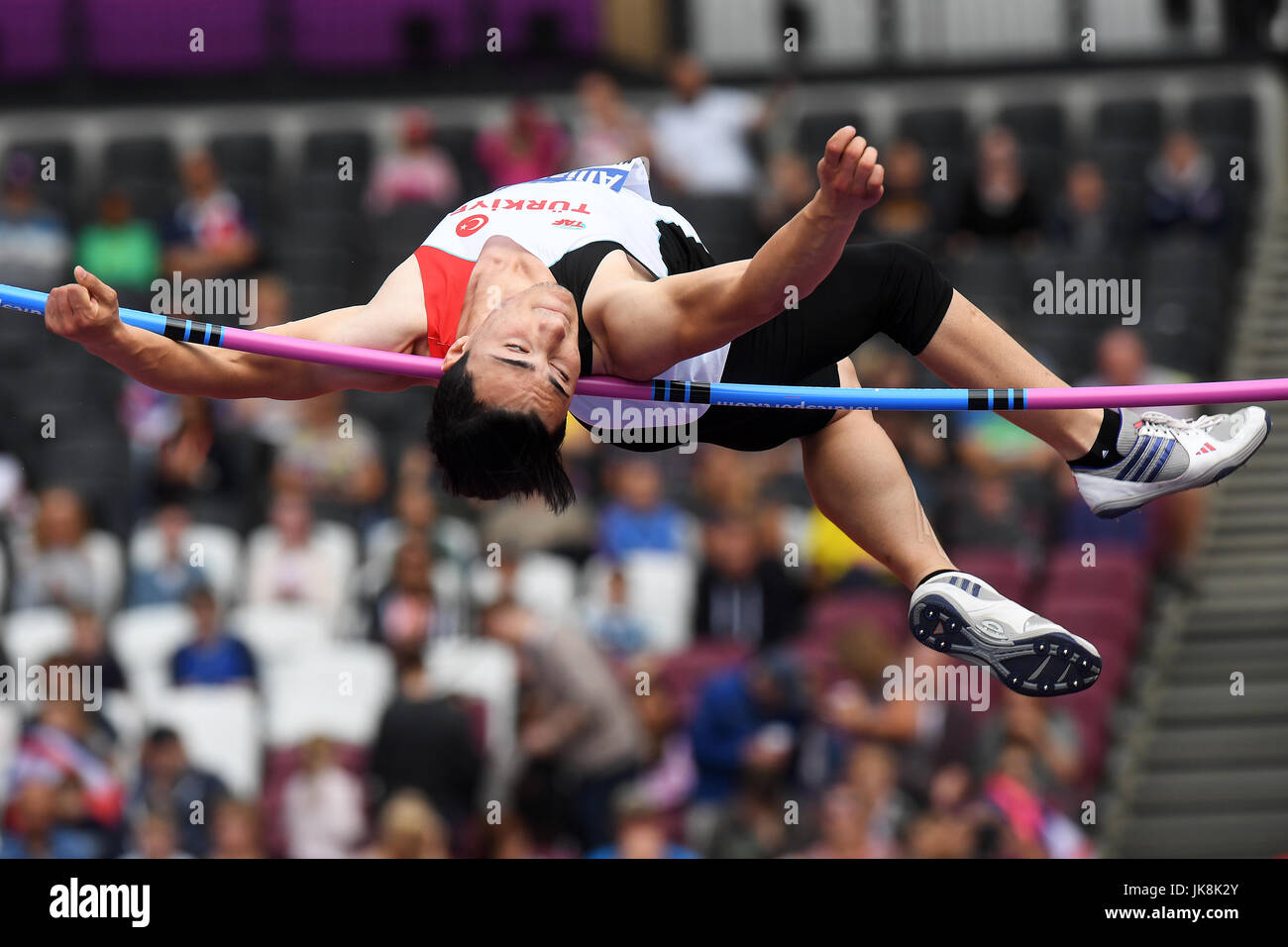 Le Tarik Taha Buyrukoglu de Turquie participe à la finale du saut en hauteur pour hommes T44 lors du neuvième jour des Championnats du monde d'athlétisme Para 2017 au stade de Londres. APPUYEZ SUR ASSOCIATION photo. Date de la photo: Samedi 22 juillet 2017. Voir le paragraphe sur l'athlétisme de l'histoire de l'Assemblée parlementaire crédit photo devrait se lire : Victoria Jones/PA Wire. Banque D'Images