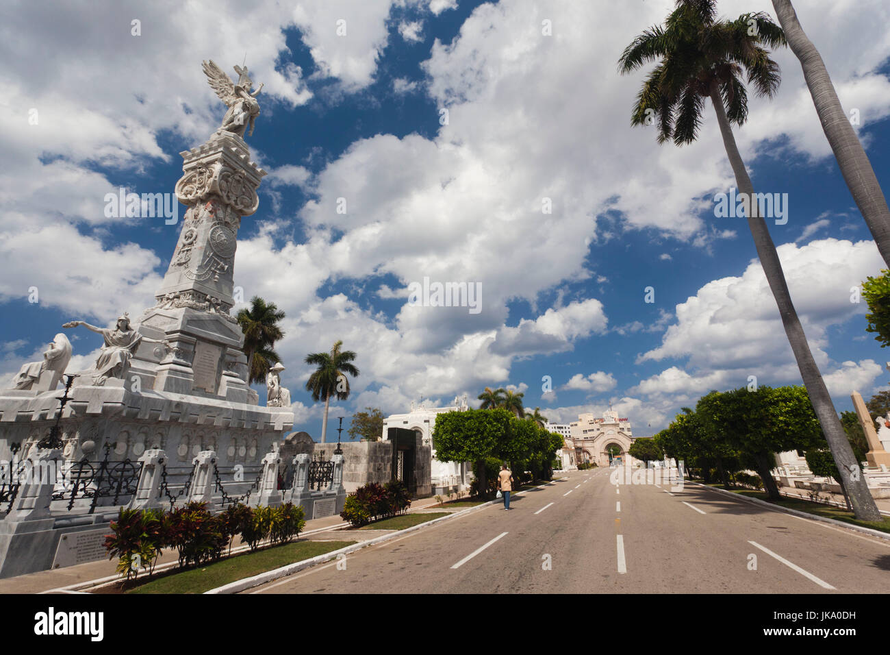 Cuba, La Havane, Vedado, Nécropole Cristobal Colon cimetière, Monument aux pompiers Banque D'Images