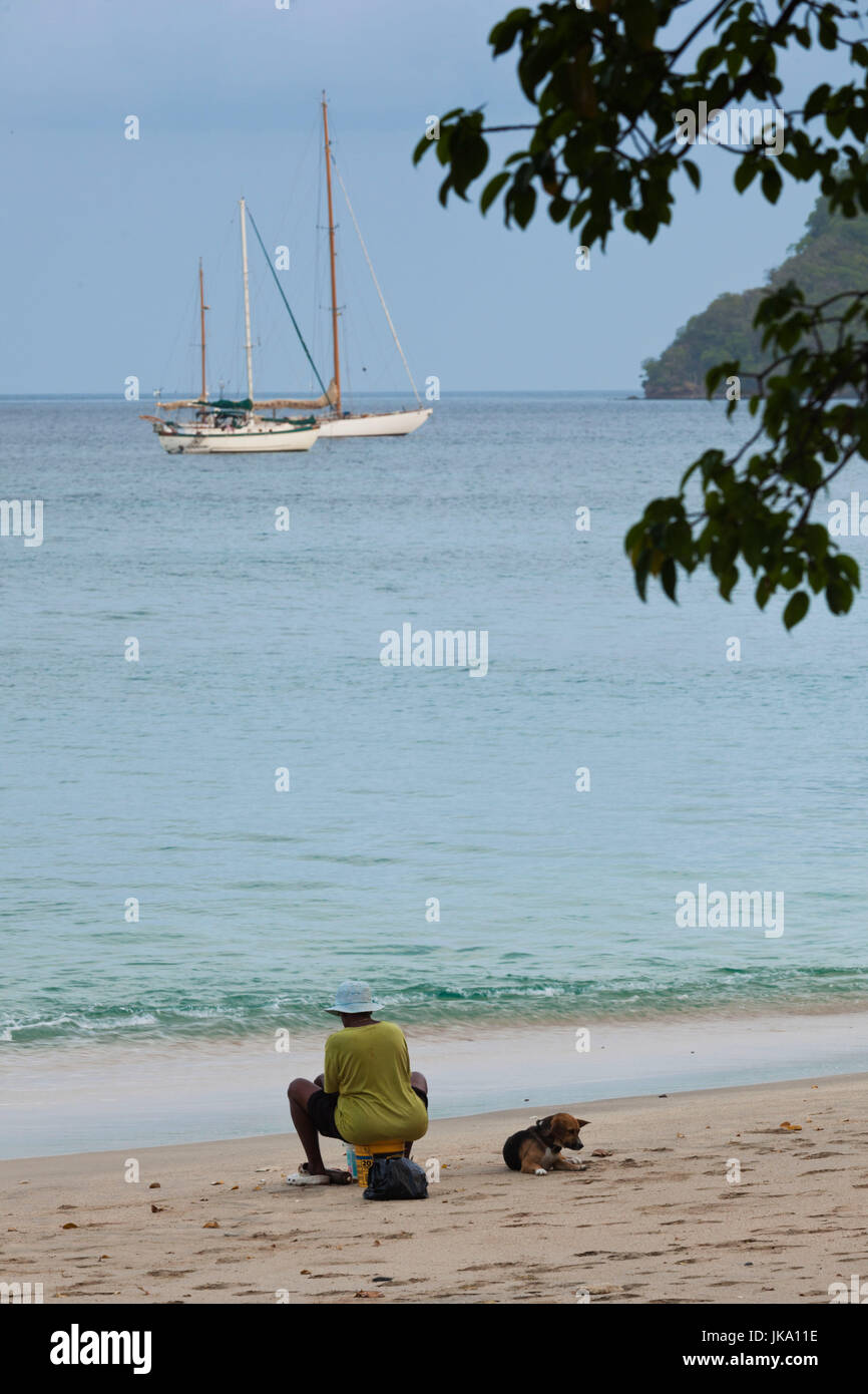 St Vincent et les Grenadines, Bequia, partie inférieure de la baie, vue sur la plage, C Banque D'Images