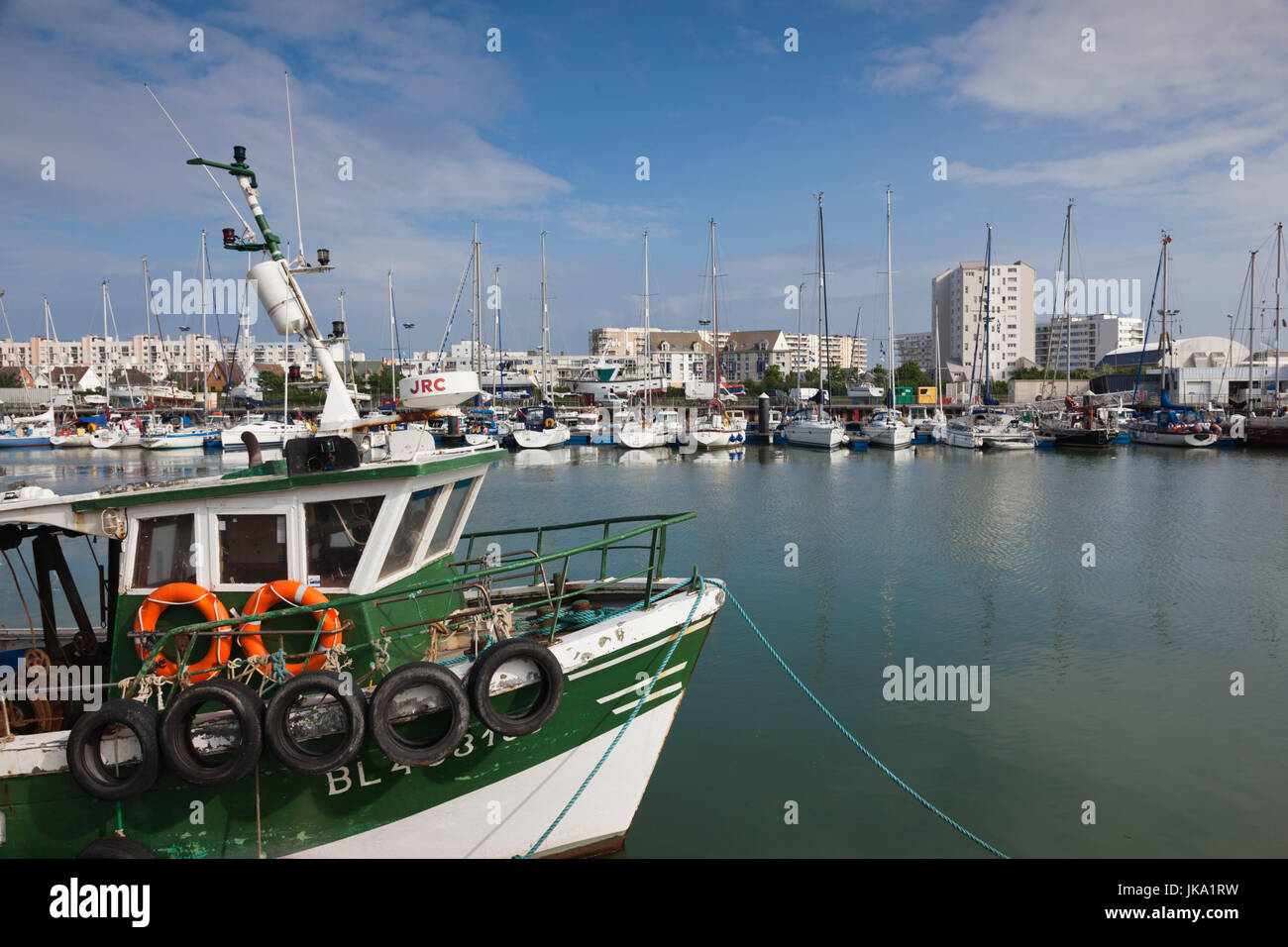 France, Nord-Pas de Calais, Pas de Calais, Calais, vue sur le port Banque D'Images