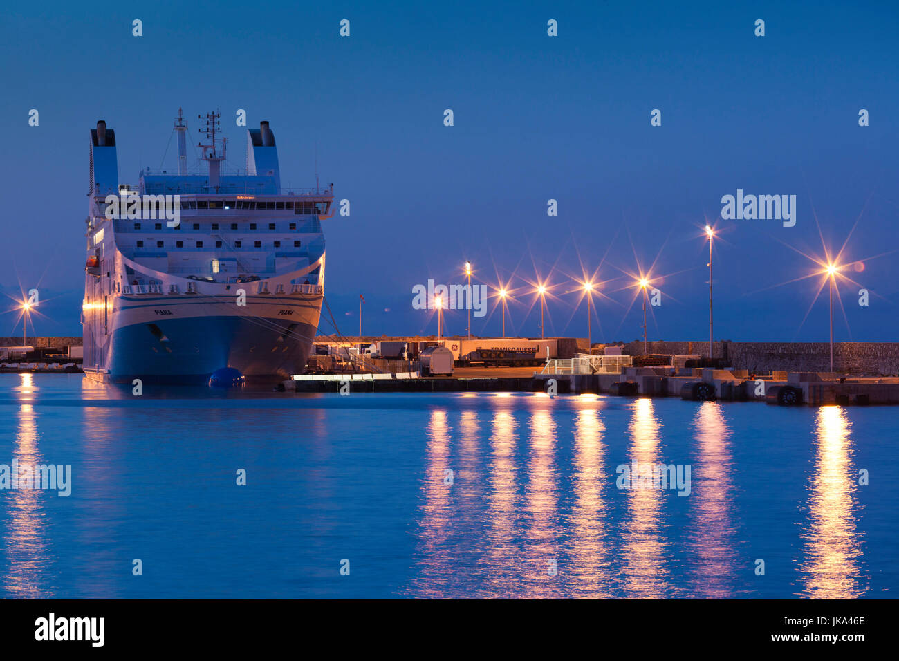 France, Corse, Haute-Corse Ministère, Le Cap Corse, Bastia, Corse Ferry, crépuscule Banque D'Images