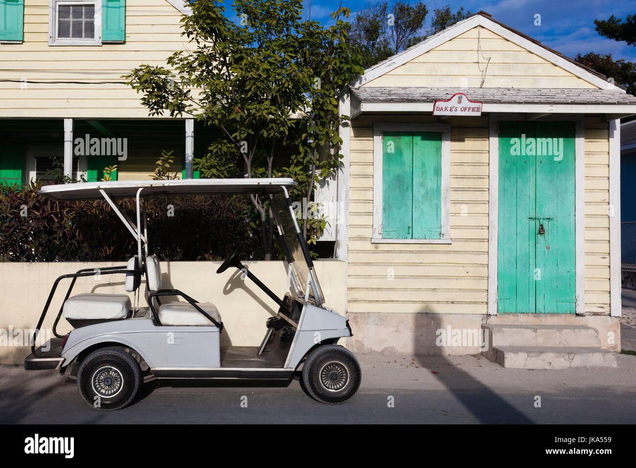 Bahamas, Île Eleuthera, Harbour Island, island golf cart Banque D'Images