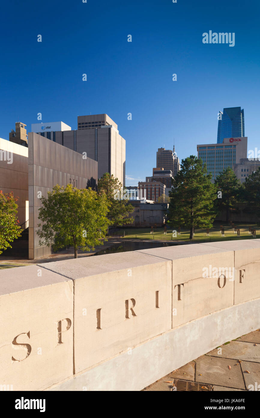 USA, Ohio, Oklahoma City, Oklahoma City National Memorial aux victimes de l'immeuble fédéral Alfred P. Murrah attentat du 19 avril 1995, motifs du site Banque D'Images