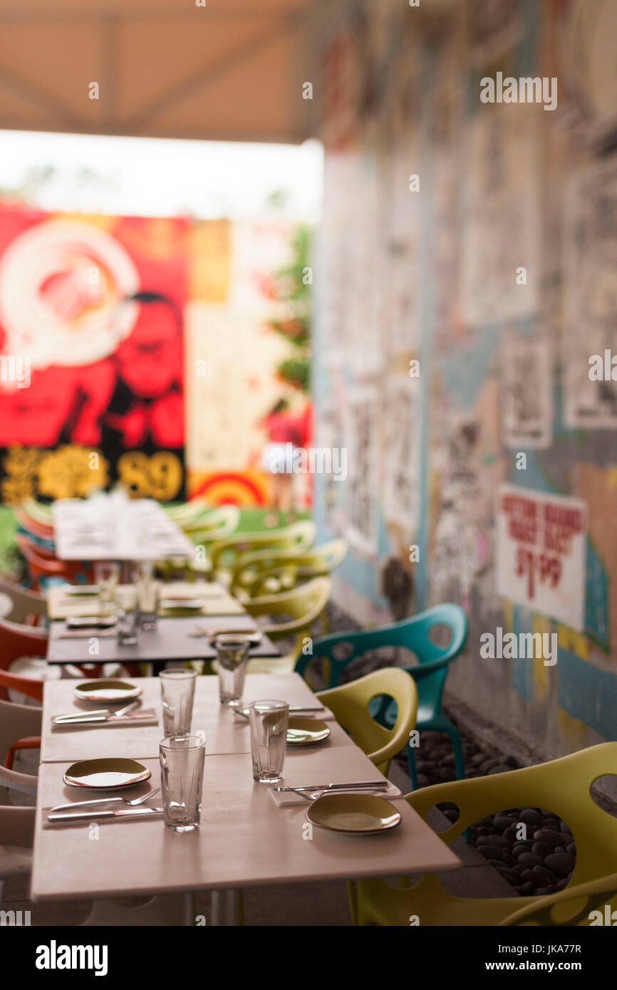 USA, Florida, Miami, Wynwood district Wynwood Art Park, murs, defocused, café Banque D'Images