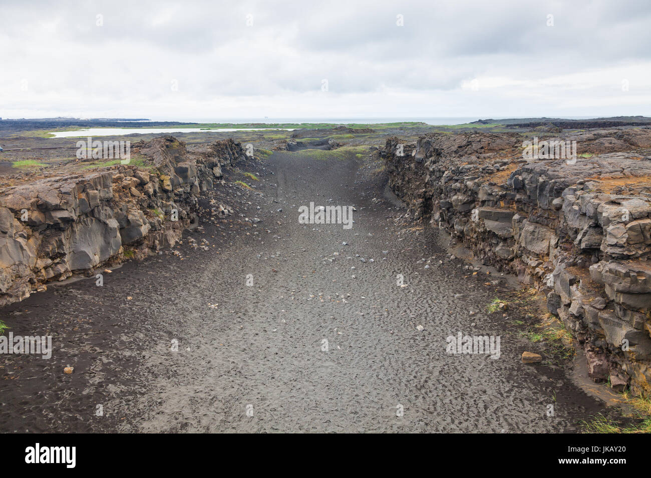 Pont entre continents à la dorsale médio-atlantique à la surface de l'Islande Banque D'Images