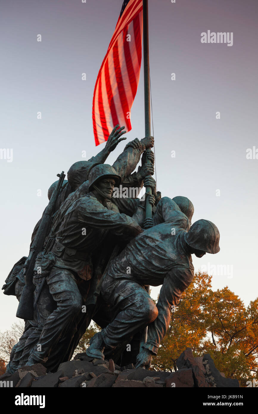 USA, Virginie, Arlington, US Marine et le Mémorial Iwo Jima, Dawn Banque D'Images