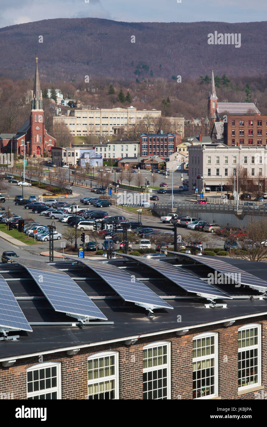 USA, Massachusetts, North Adams, augmentation de la vue sur la ville Banque D'Images
