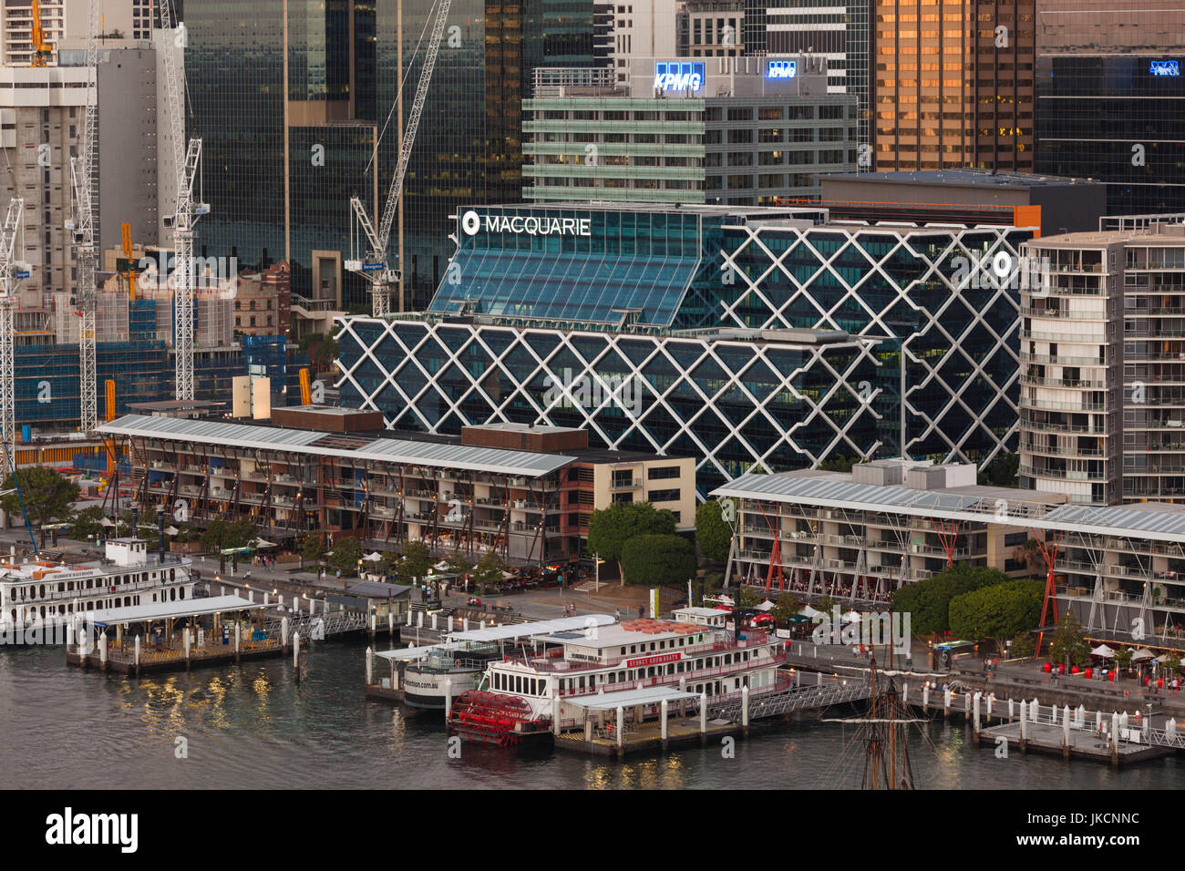 L'Australie, New South Wales, NSW, Sydney, CBD, Macquarie Bank Center View, dusk Banque D'Images
