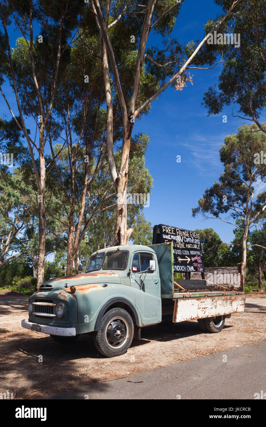 L'Australie, l'Australie, Barossa Valley, Barossa Chateau Lyndoch, Winery, vieux camion Banque D'Images