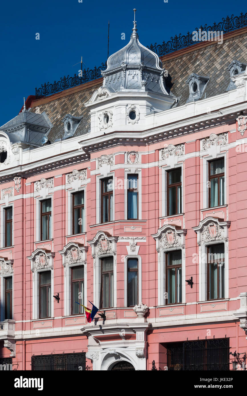 La Roumanie, la Transylvanie, Brasov, Piata Sfatului Square, Édifice de la Banque nationale de Roumanie Banque D'Images