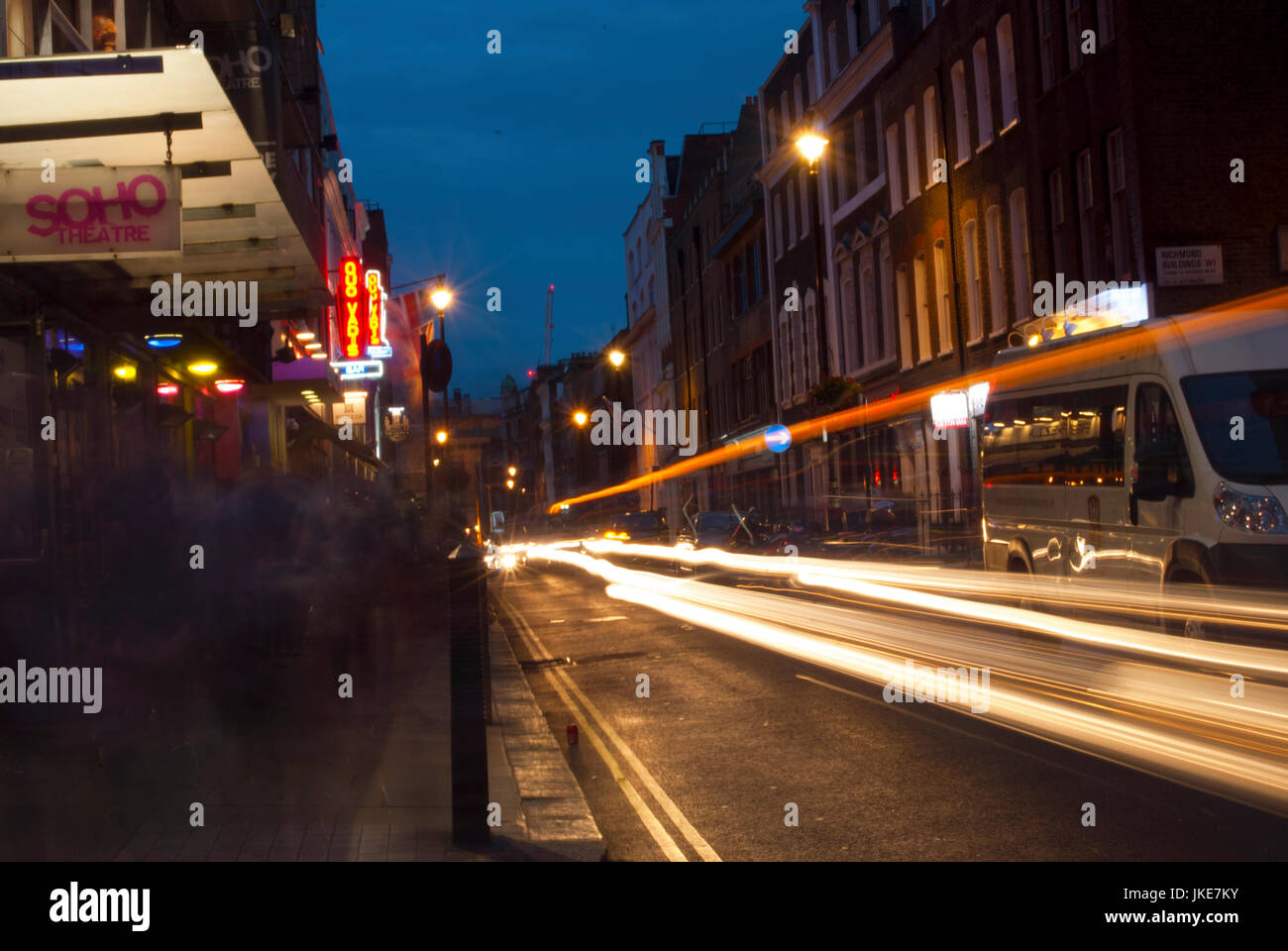 Dean Street la nuit longue exposition Banque D'Images