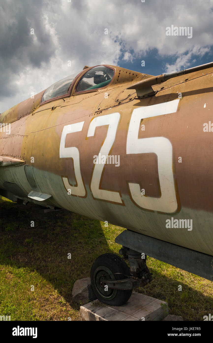 Bulgarie, Sofia, parc extérieur par le Musée National d'histoire militaire, soviétique Mig-21 bis jet fighter Banque D'Images