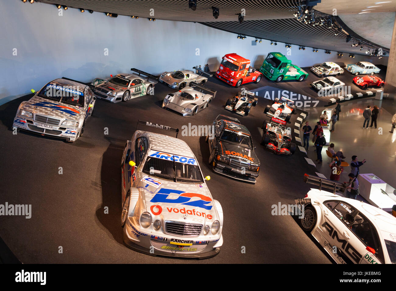Allemagne, Bade-Wurtemberg, Stuttgart - Untertuerkheim, Musée Mercedes-Benz Mercedes, voitures de course Banque D'Images Allemagne, Bade-Wurtemberg, Stuttgart - Untertuerkheim, Musée Mercedes-Benz Mercedes, voitures de course Banque D'Images