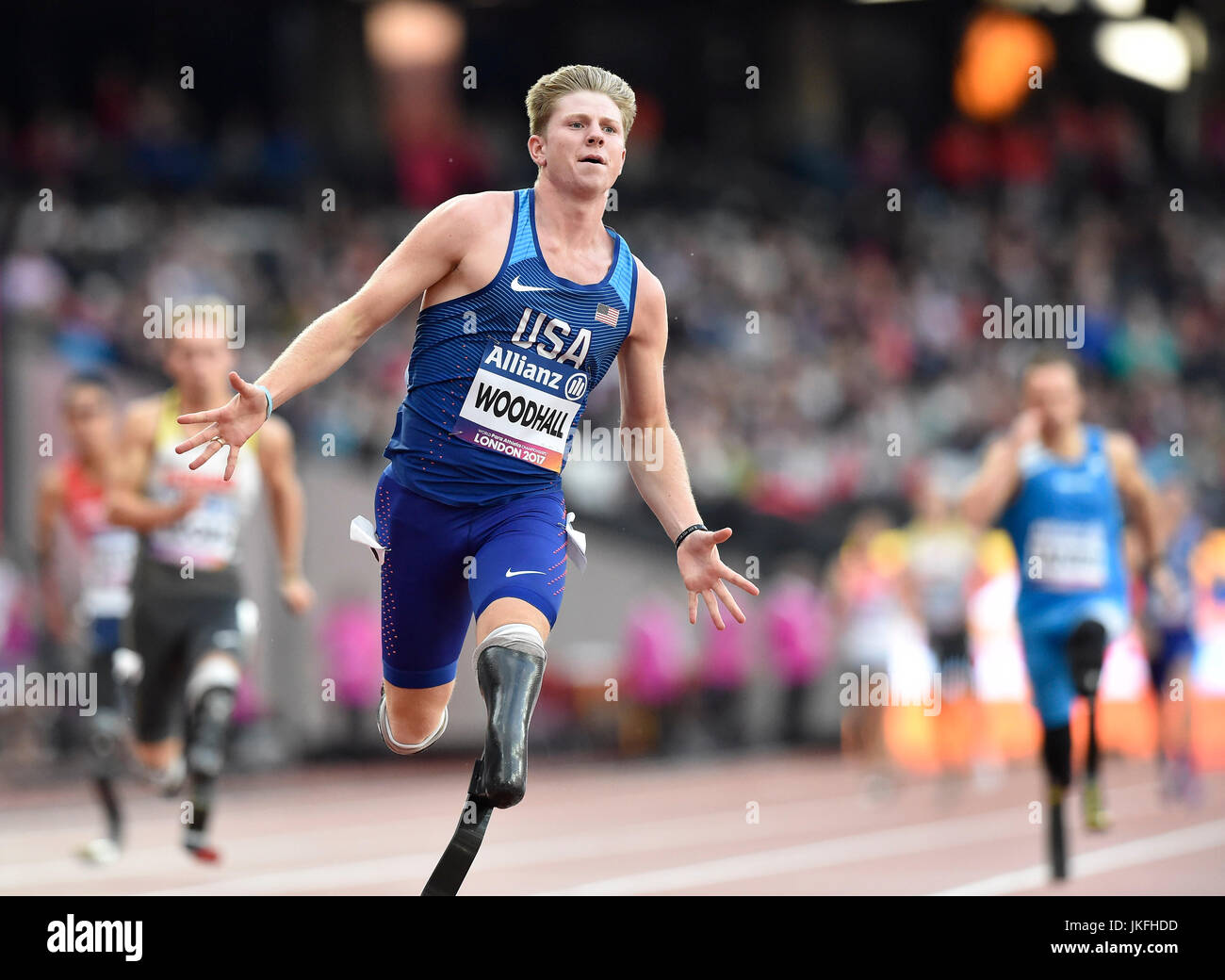 Londres, Angleterre - le 23 juillet 2017 : Woodhall (USA) célèbre après le Men's 4 x 100 m relais T42-47 pendant la Para Championnats mondiaux d'athlétisme 2017 à Londres Londres Stadium le dimanche. Credit : Taka Wu/Alamy Live News Banque D'Images