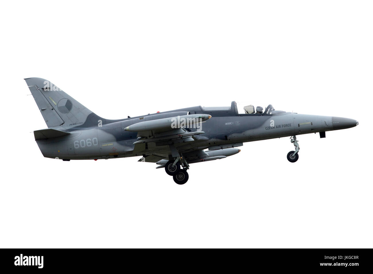L'Armée de l'air tchèque Aero L-159un avion d'attaque léger Alca et avion d'entraînement avancé en vol au Royal International Air Tattoo RIAT 2017 Banque D'Images