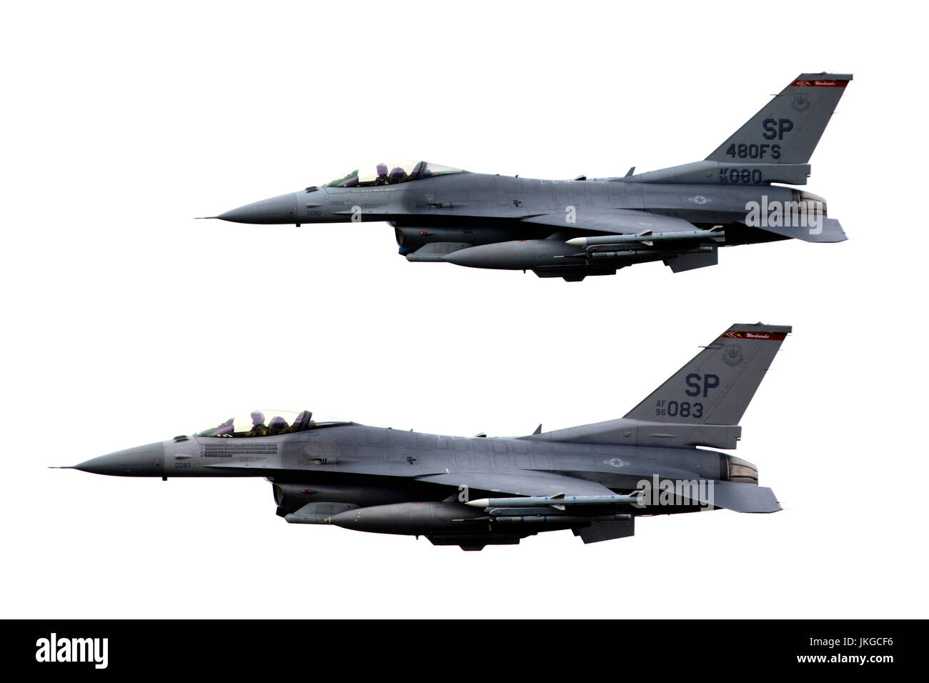 Deux USA Air Force General Dynamics F16 C Fighting Falcon en vol au Royal International Air Tattoo Airshow RIAT 2017 Banque D'Images
