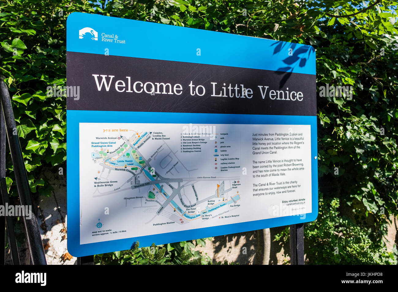 Bienvenue à Little Venice canal signer aux côtés de la Regent's Canal à Maida Vale, City of Westminster, London, Angleterre, Royaume-Uni Banque D'Images