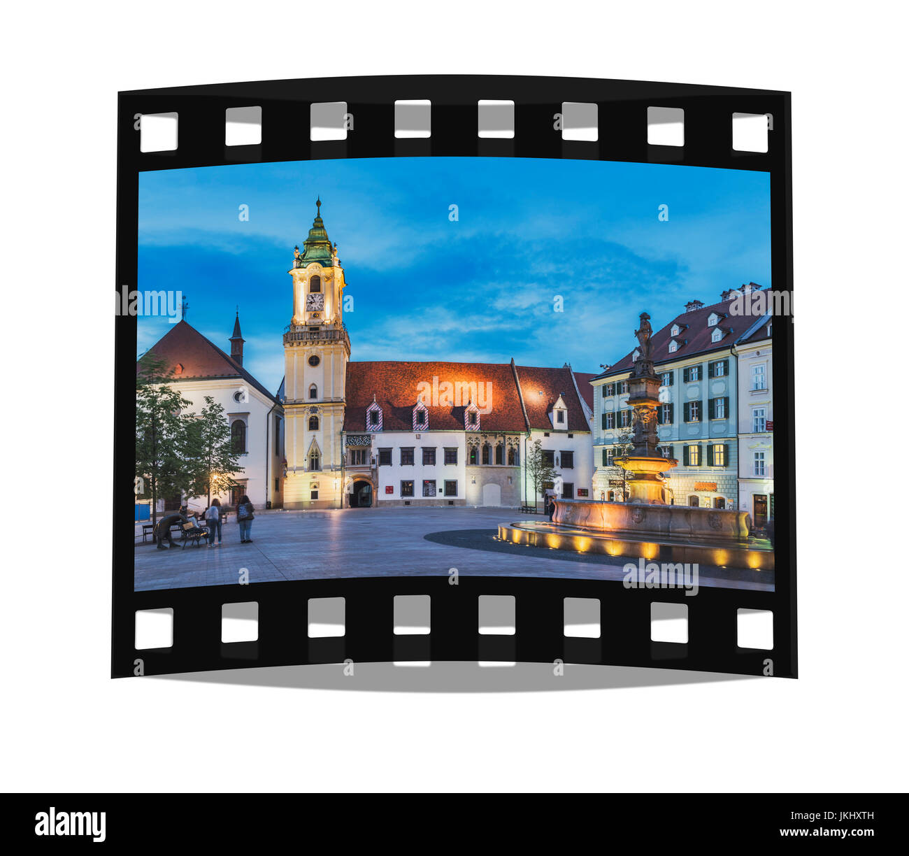 L'ancien hôtel de ville est un des bâtiments les plus anciens de Bratislava construit en pierre. Il est situé à la place principale de la vieille ville, de la Slovaquie, de l'Europe Banque D'Images L'ancien hôtel de ville est un des bâtiments les plus anciens de Bratislava construit en pierre. Il est situé à la place principale de la vieille ville, de la Slovaquie, de l'Europe Banque D'Images