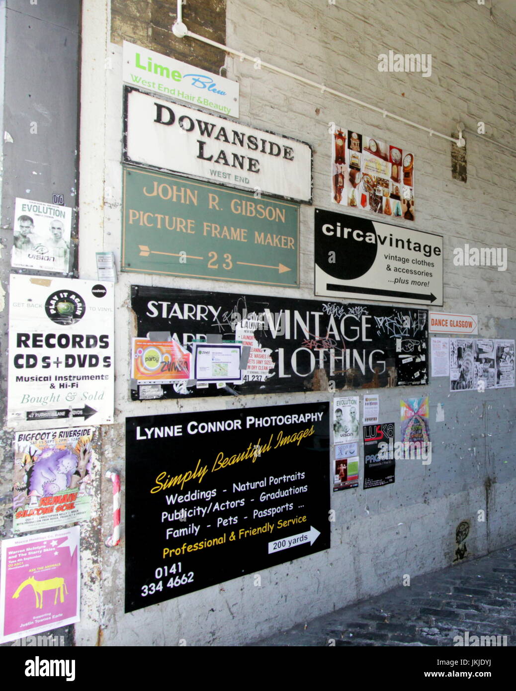 West End de Glasgow scène dowanside lane sign Banque D'Images