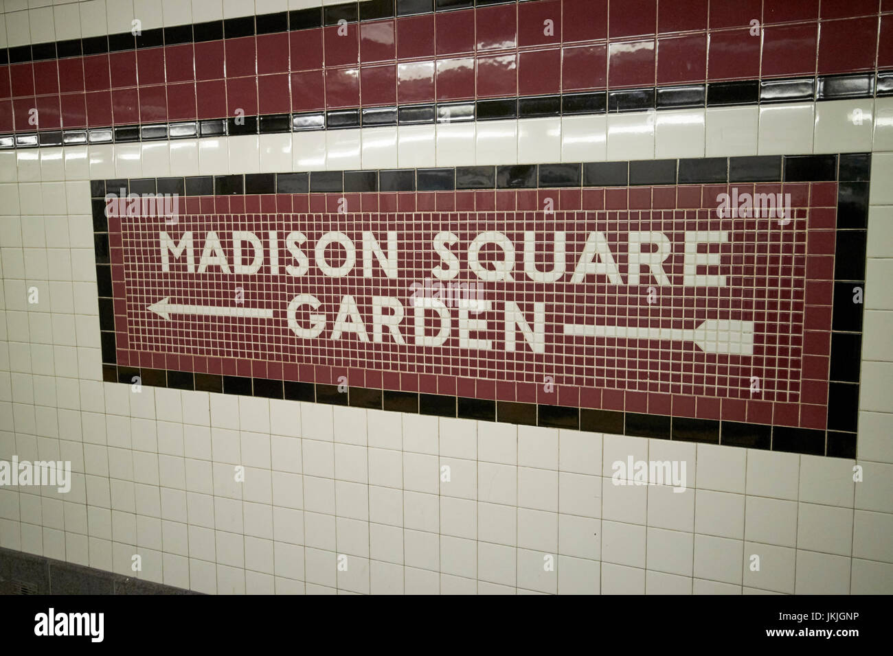 La station de métro old style mosaïque signe pour Madison square garden penn station New York City USA Banque D'Images