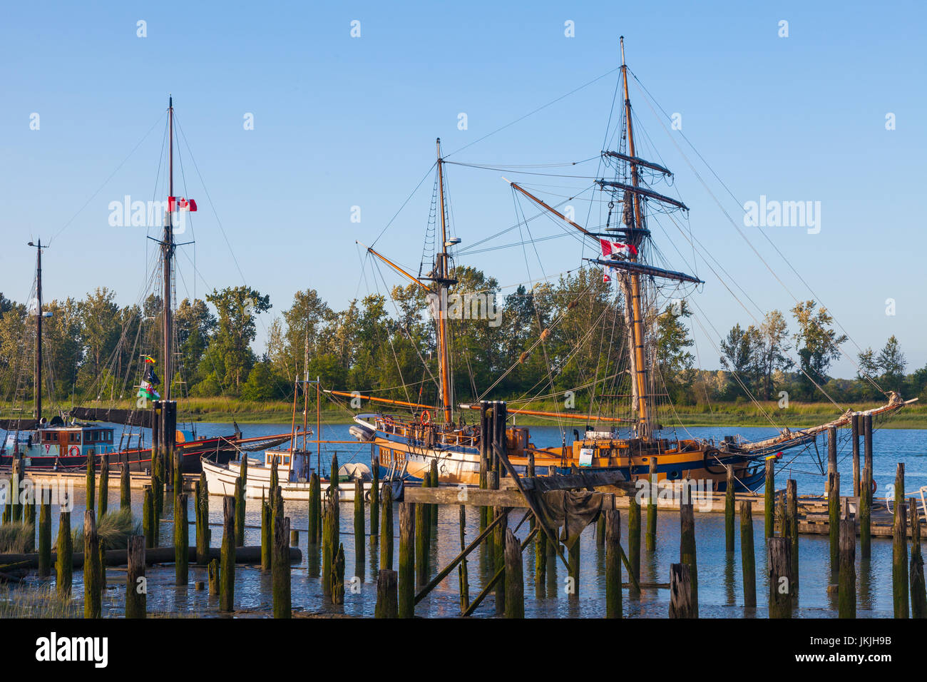 Bateaux prêt à ouvrir pour visites durant les célébrations de la fête du Canada 2017 à Steveston, près de Vancouver Banque D'Images