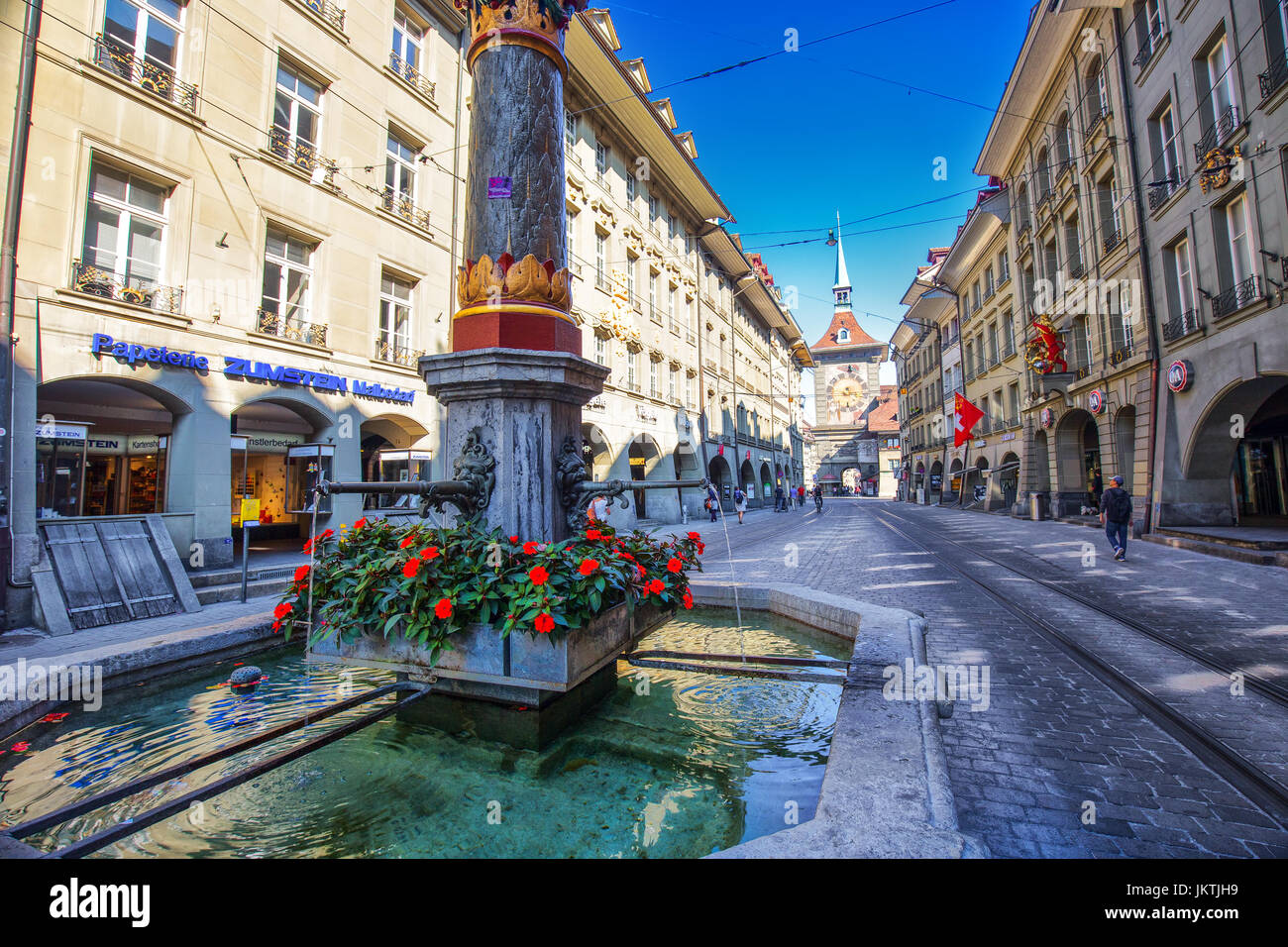 Vue sur le centre de la vieille ville de Berne. Berne est la capitale de la Suisse et quatrième ville la plus peuplée de Suisse. Banque D'Images