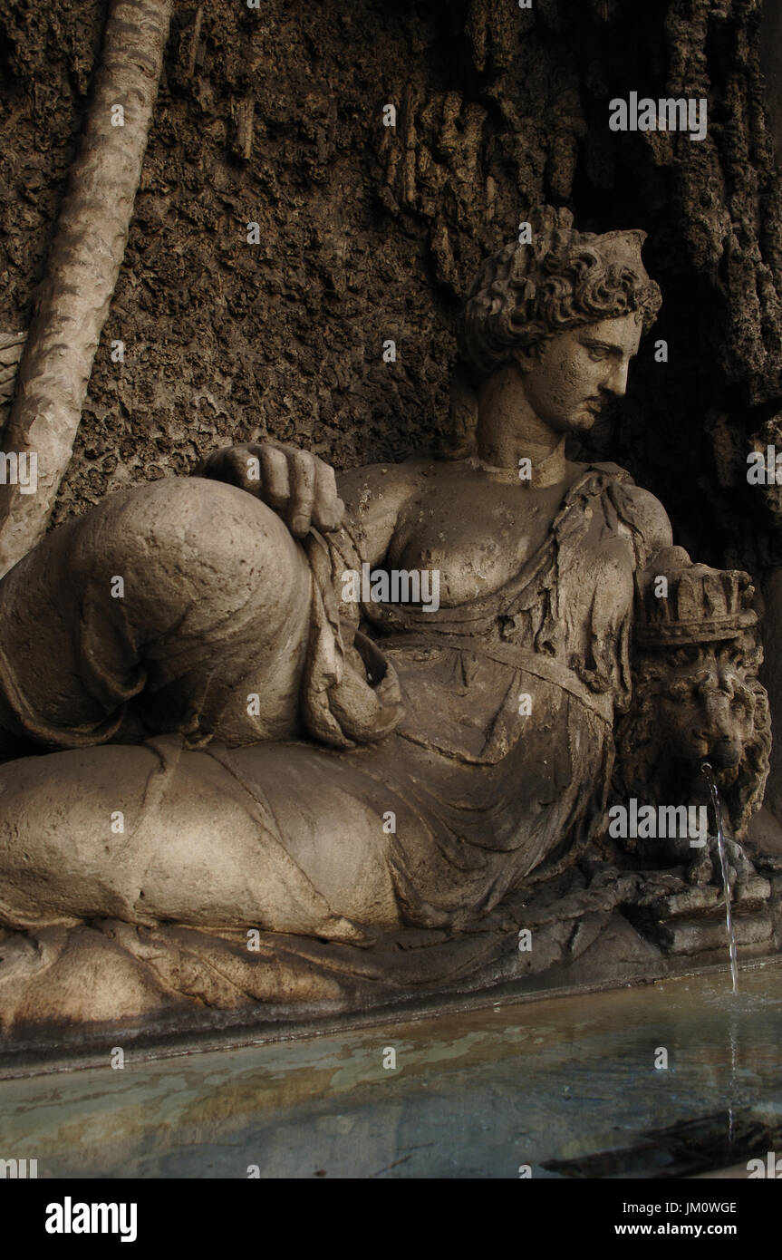 Le Quattro Fontane (Les quatre fontaines).1588-1593. Les Goddes de Junon, le symbole de Strenghth par Domenico Fontana (1543-1607). Rome, Italie. Banque D'Images