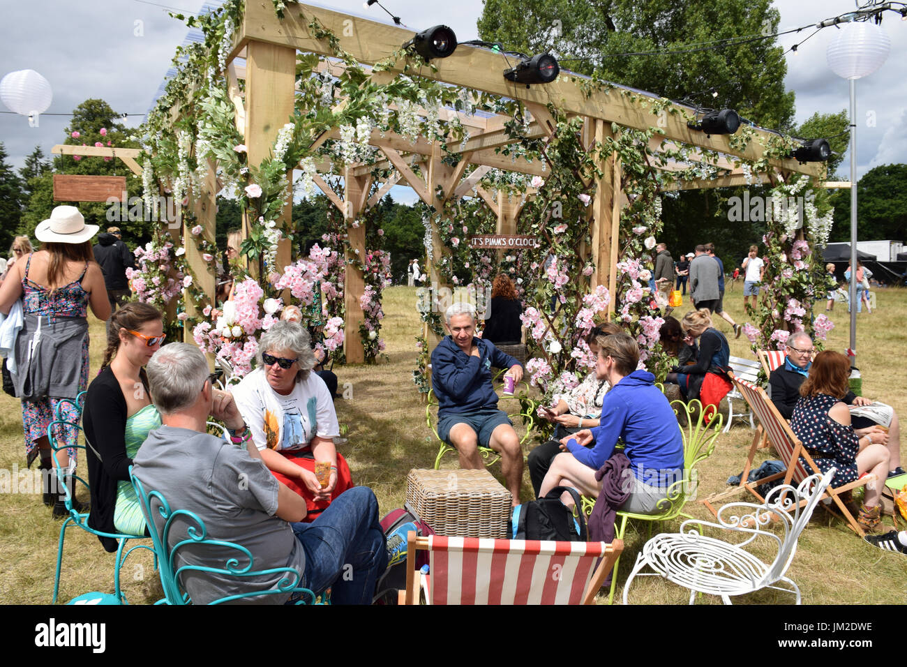 Festival Latitude 2017, Henham Park, Suffolk, UK. Bar & croquet Pimms Banque D'Images