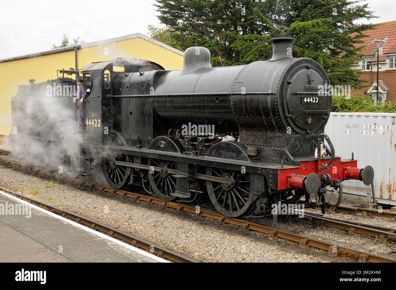 Une conservé et restauré LMS EX classe 4f à la locomotive à vapeur West Somerset Railway station de Minehead. Banque D'Images