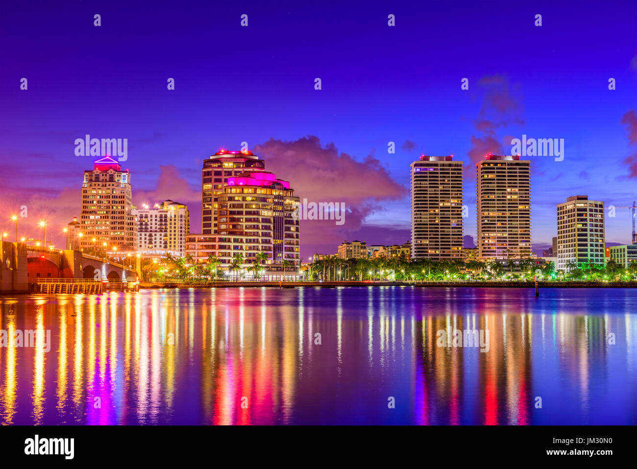 West Palm Beach, Floride, USA Centre-ville paysage urbain. Banque D'Images
