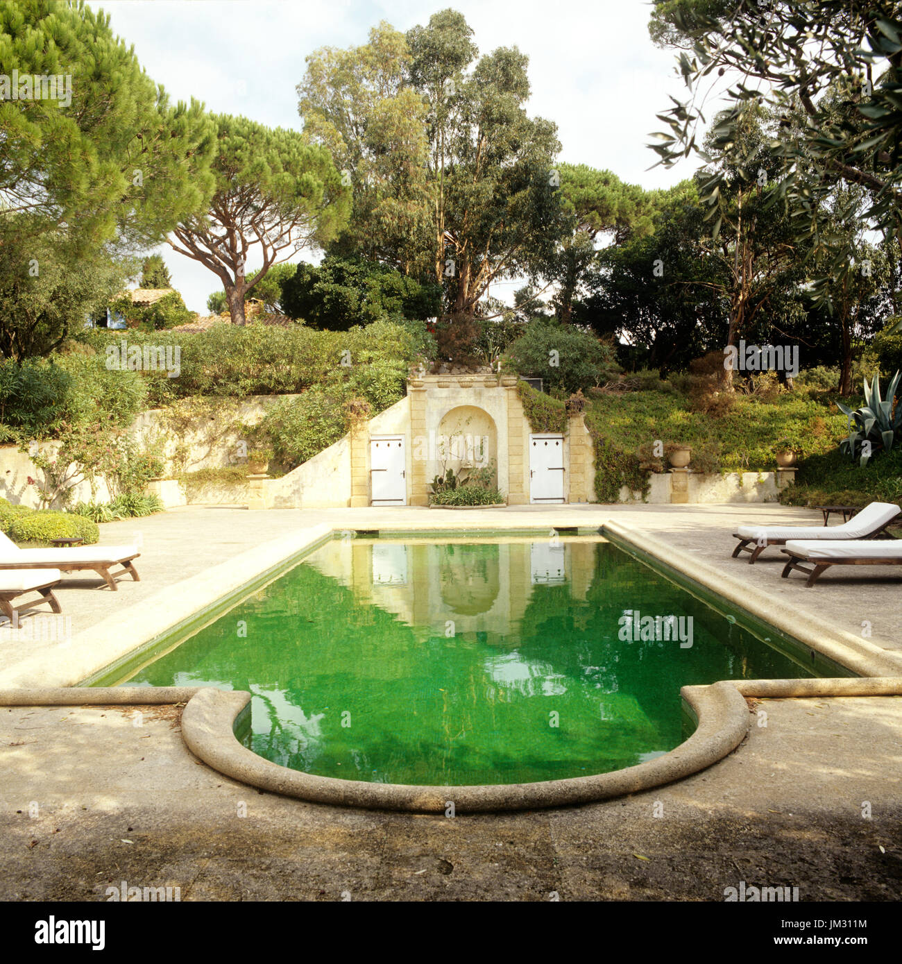 Piscine de style néoclassique Banque D'Images