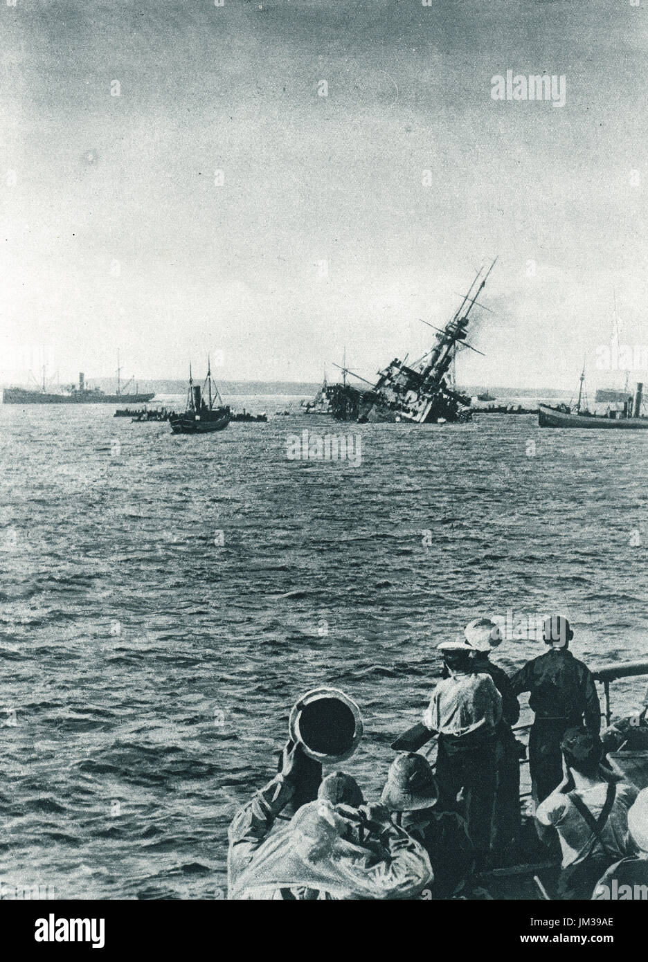 Le HMS Majestic torpillé Gallipoli, 1915 Banque D'Images