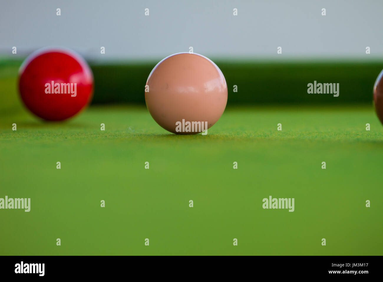 Close up Snooker boule sur table, table de billard Banque D'Images