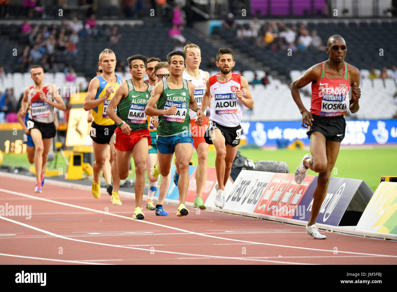 Les athlètes en compétition dans le monde Para athlétisme championnats dans le stade de Londres. 1500m T13 Banque D'Images