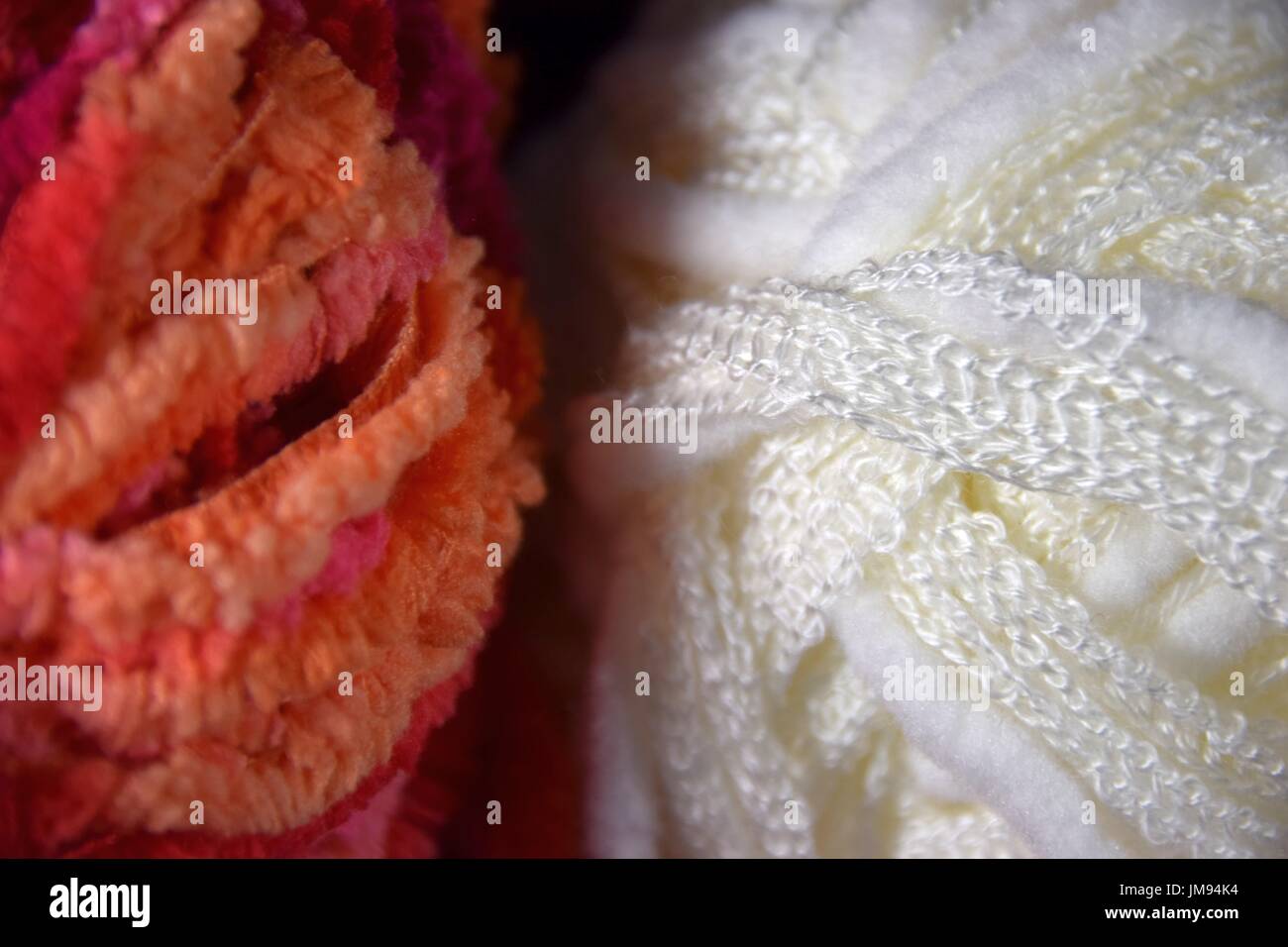 Boules de laine pour le tricot et le crochet travail fait à la main Banque D'Images