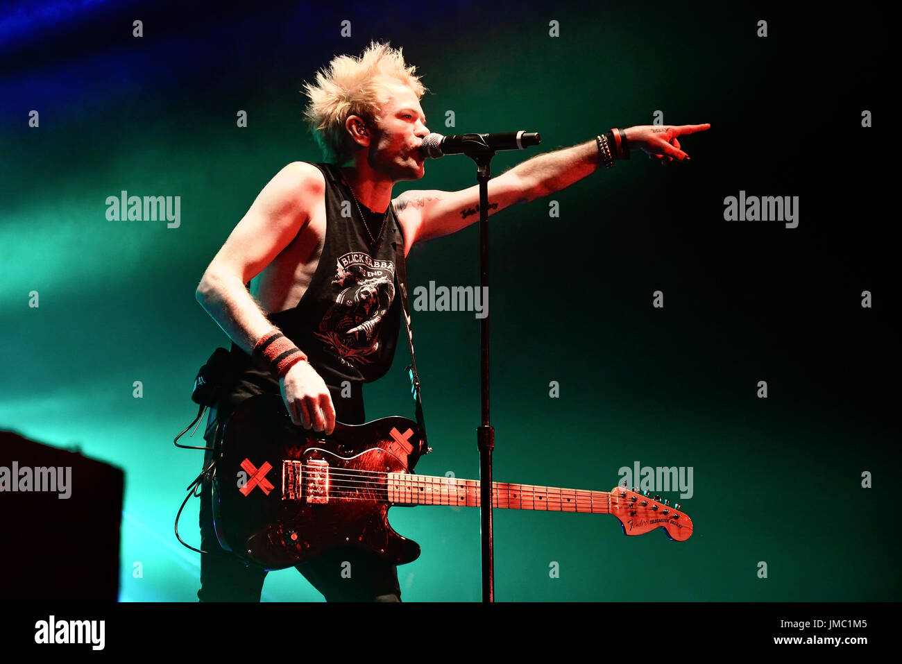 Barcelone - jan 17 : Somme 41 (punk rock music band) produisent en concert à Razzmatazz Club le 17 janvier 2017 à Barcelone, Espagne. Banque D'Images