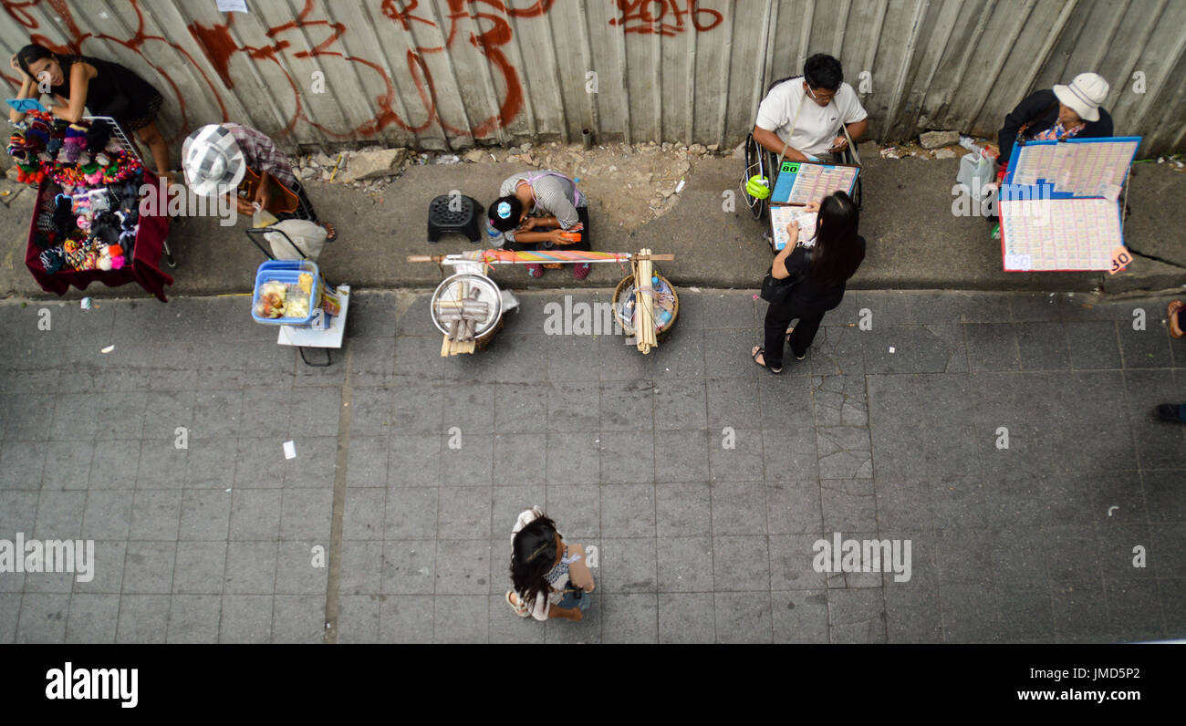 Les vendeurs de rue, qui vivait dans les rues de Bangkok, Thaïlande Banque D'Images