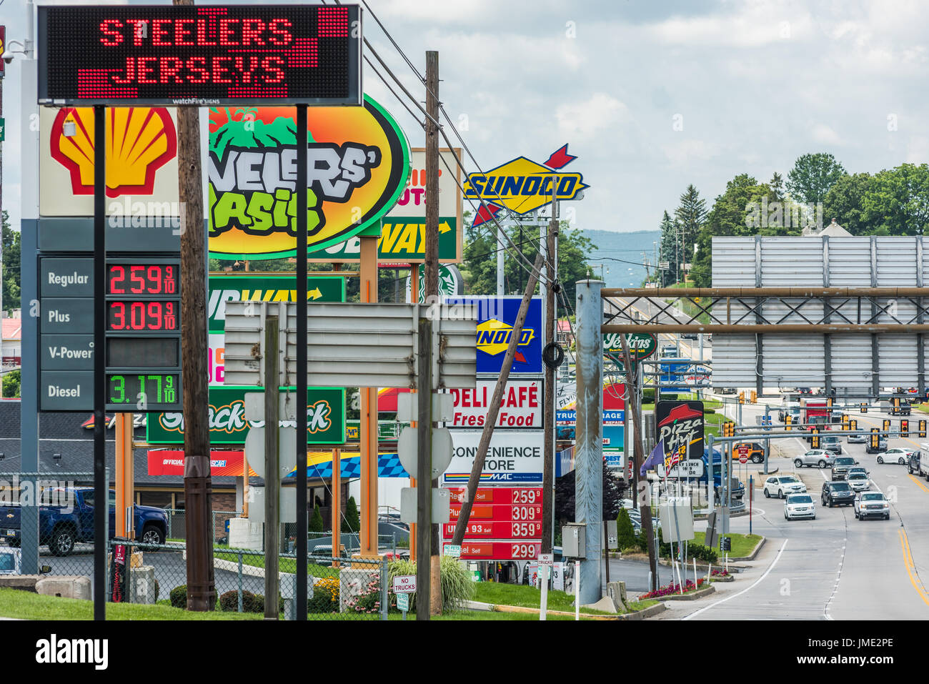 La signalisation routière sur l'US30 à Breezewood Banque D'Images