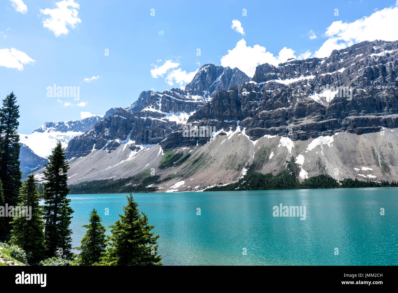 Belle vue sur le lac Bow, de l'Alberta Banque D'Images