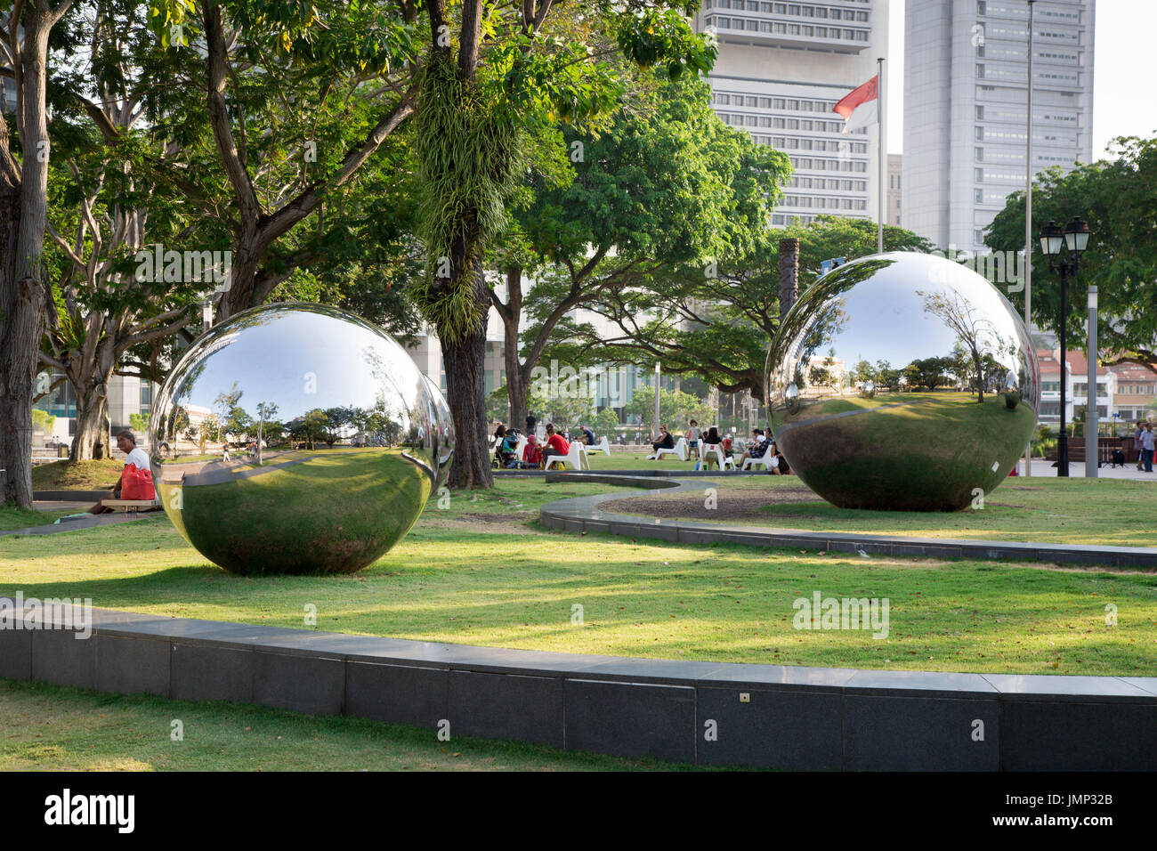 24 heures à Singapour par le sculpteur Baet Yeok Kuan Banque D'Images